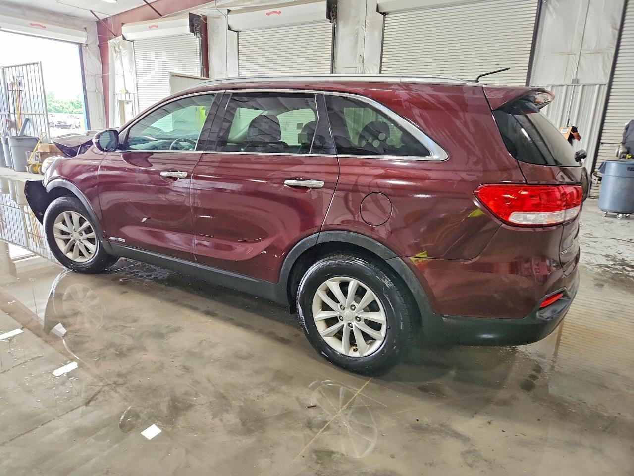 2017 Kia Sorento Lx V6 - Image 2