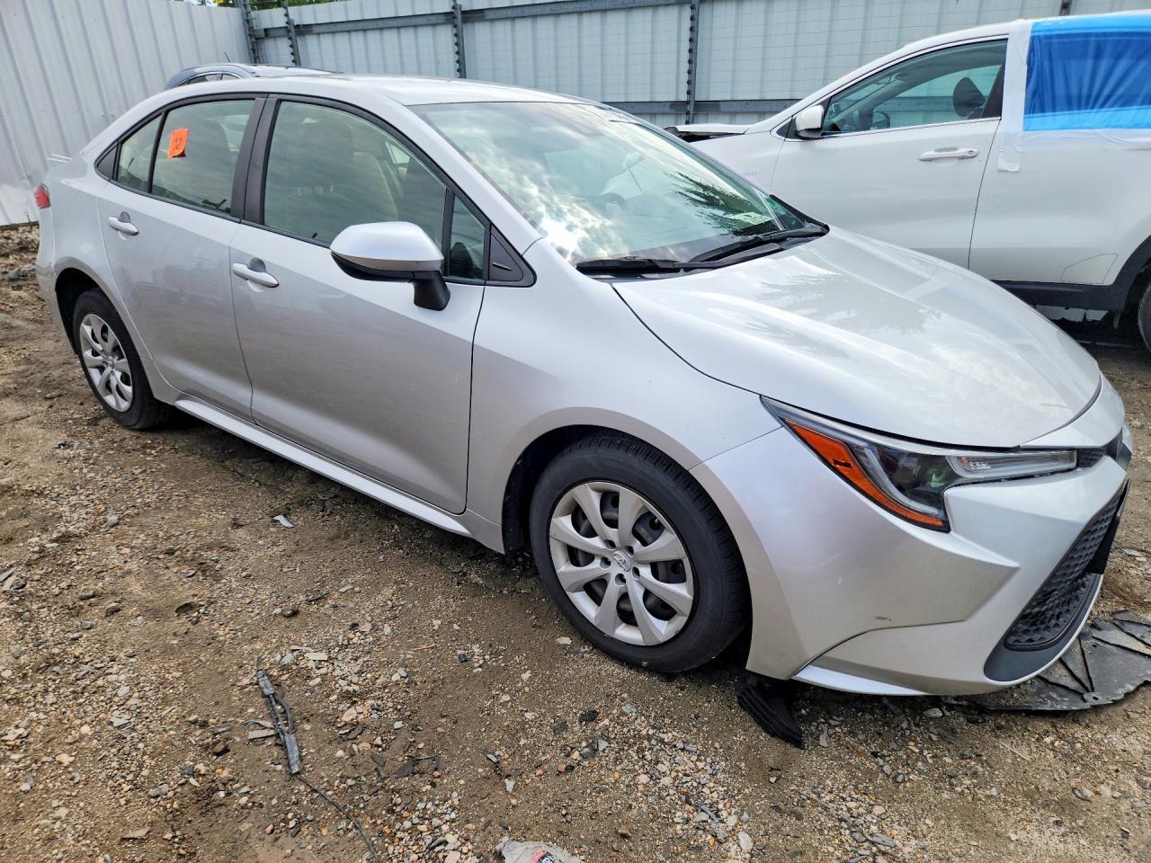 2021 Toyota Corolla Le - Image 4