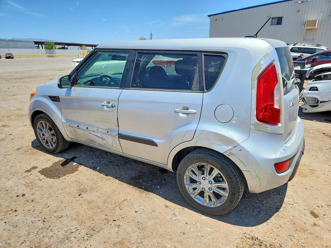 2012 Kia Soul + - Image 2
