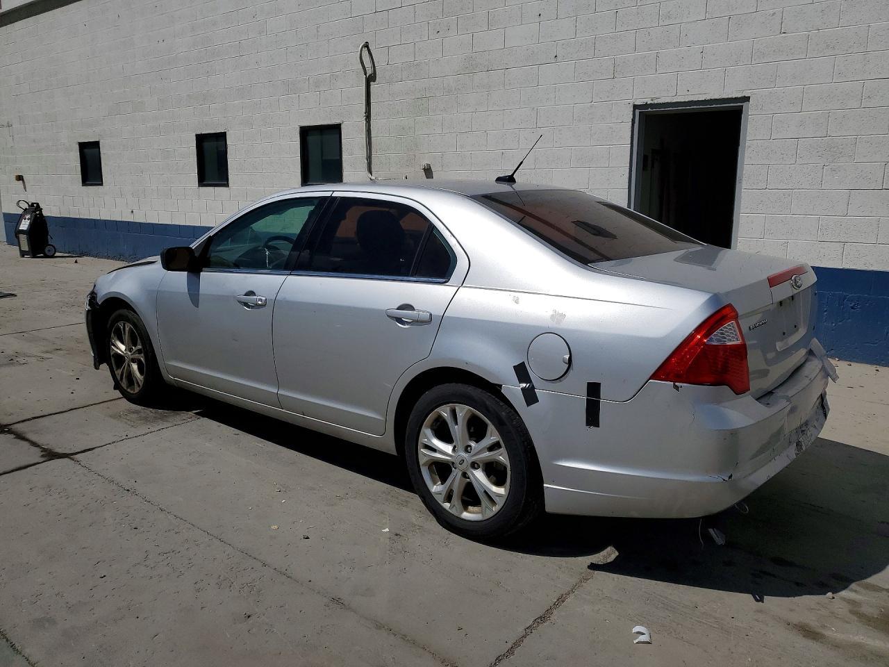 2012 Ford Fusion Se - Фото 2