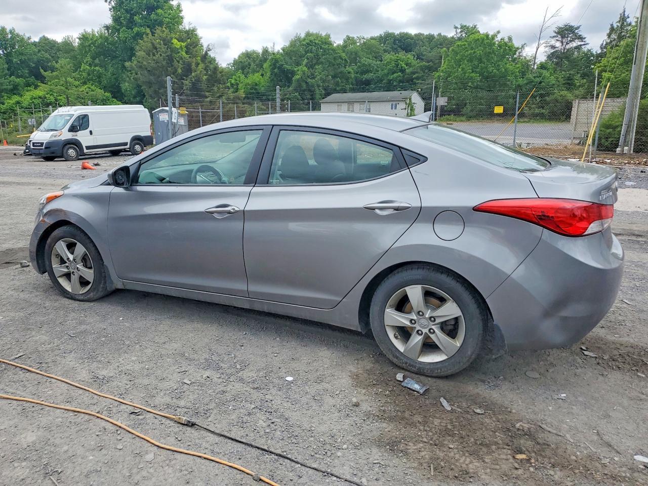 2012 Hyundai Elantra Gls - Фото 2