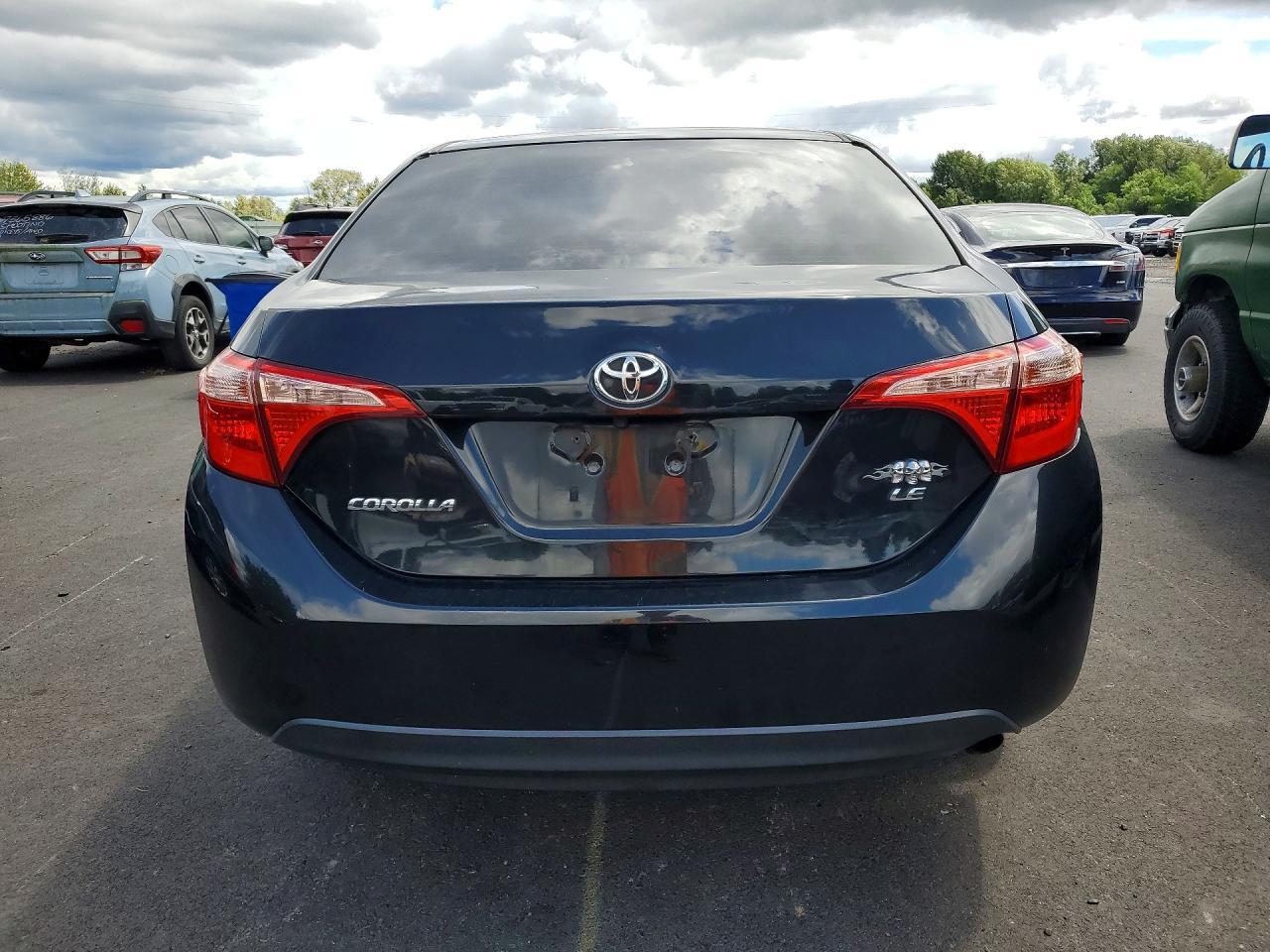 2017 Toyota Corolla - Фото 6