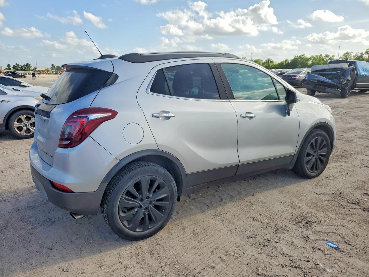 2017 Buick Encore Preferred - Фото 3