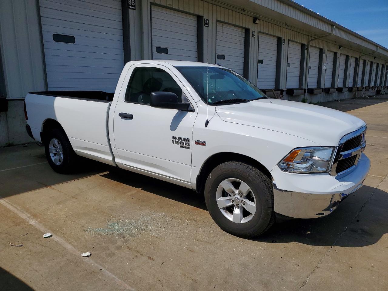 2021 Ram 1500 Classic Tradesman - Фото 4