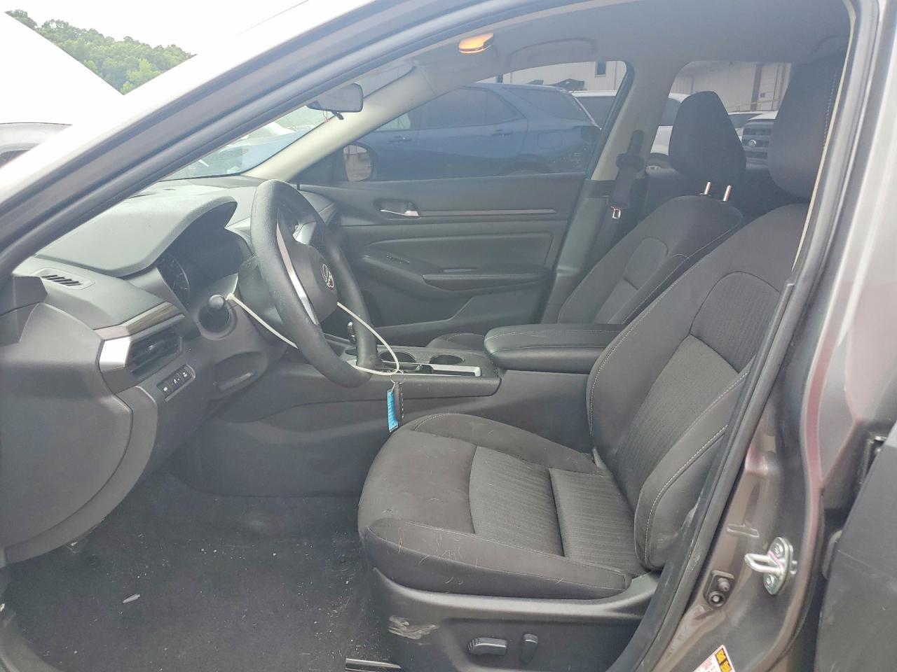 2025 Nissan Altima Sv - Image 7
