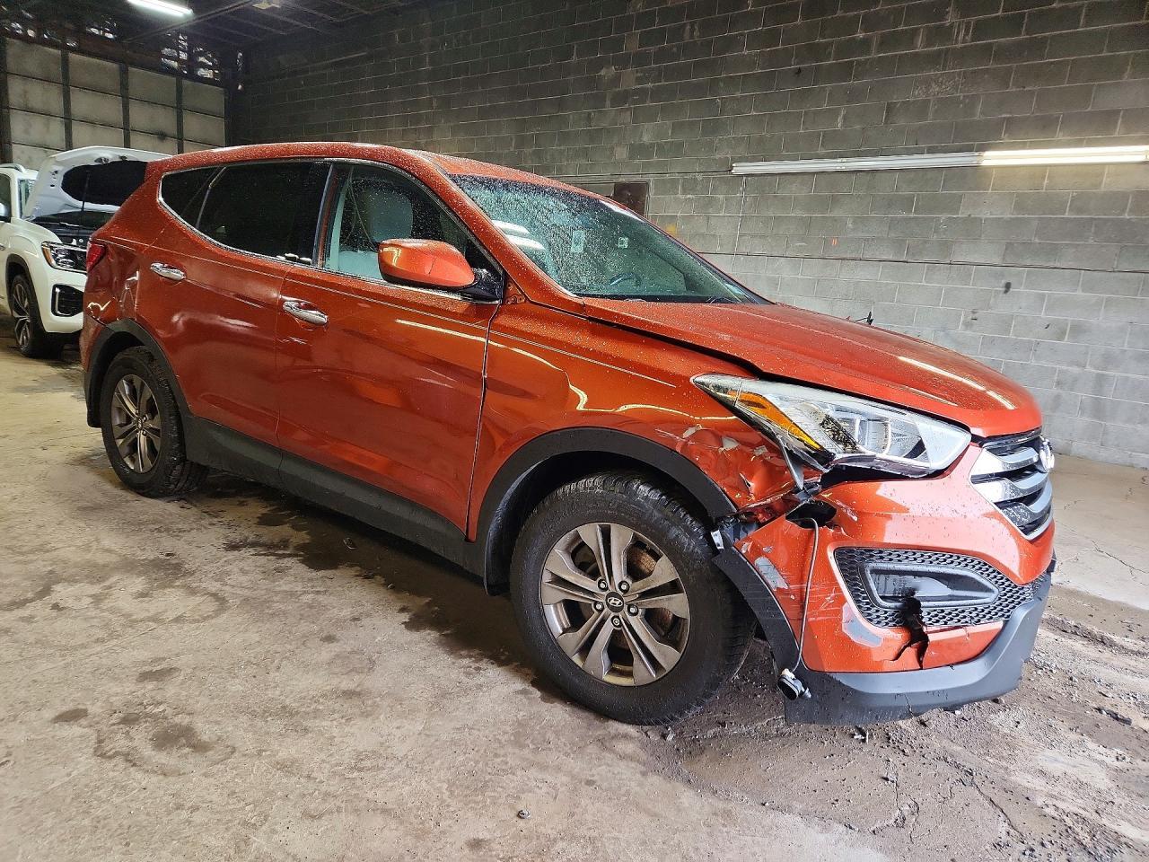 2015 Hyundai Santa Fe Sport 2.4L - Фото 4