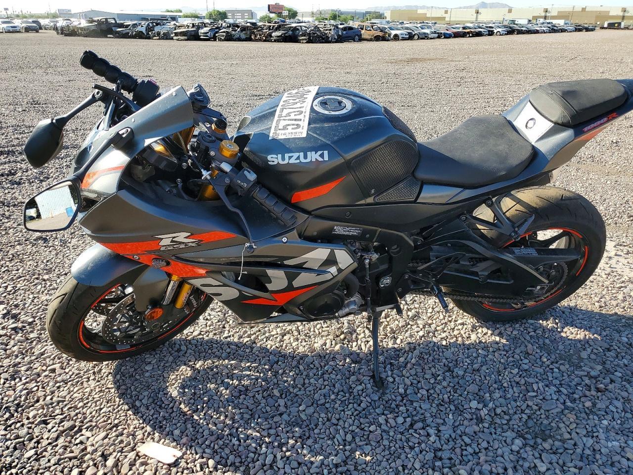2021 Suzuki Gsx-R1000 R - Фото 3