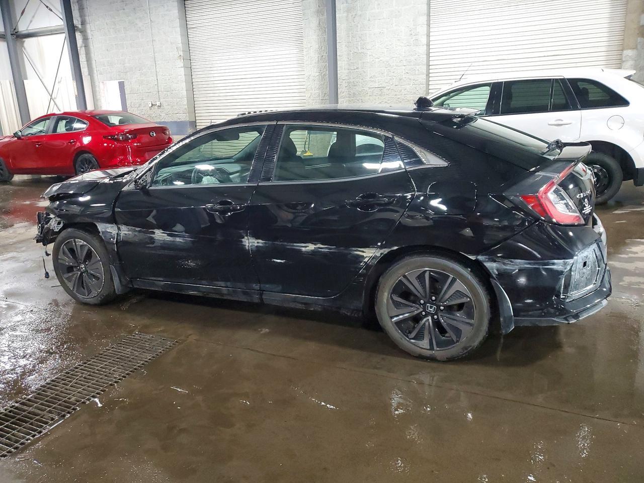 2017 Honda Civic Ex - Image 2