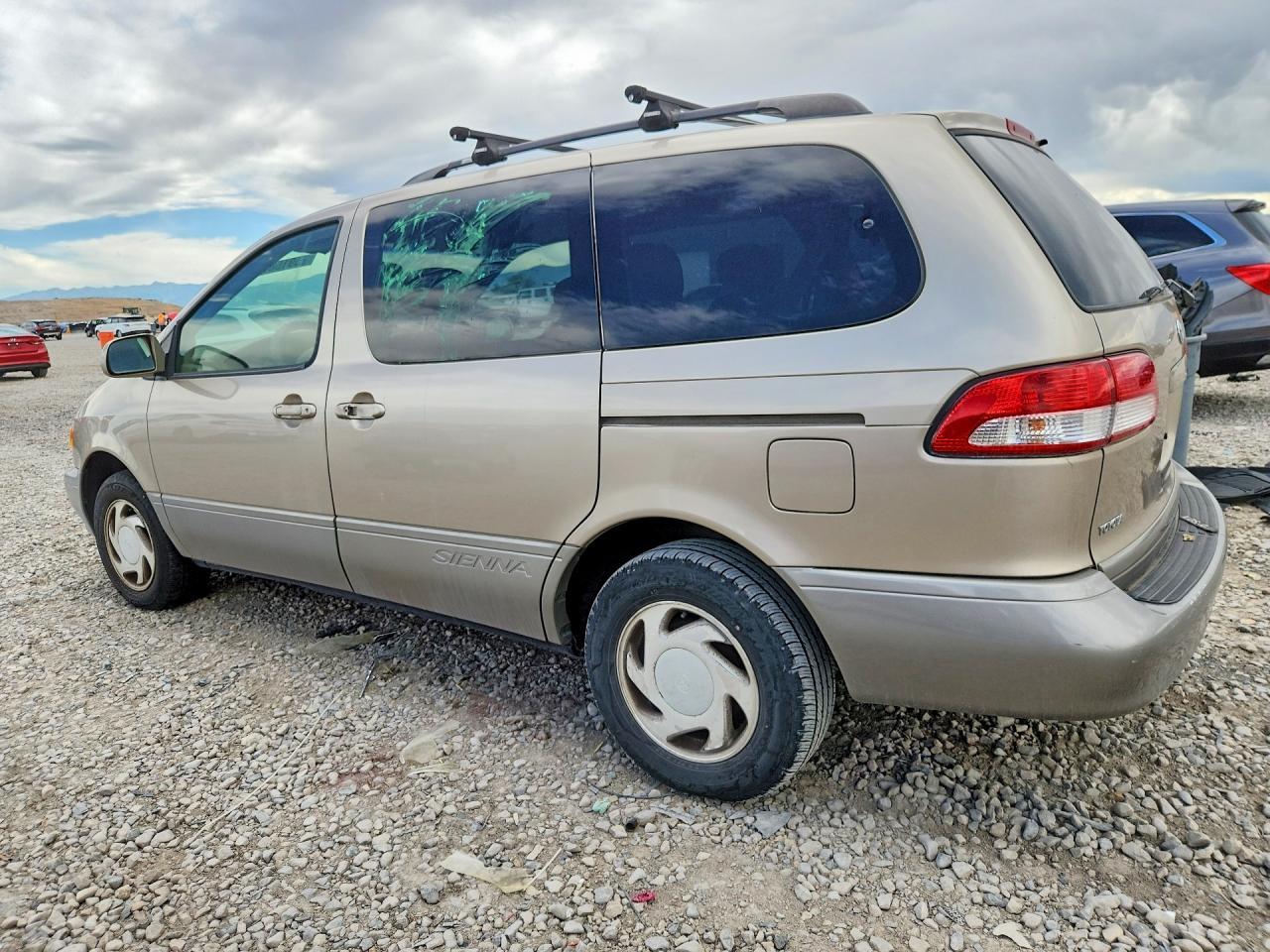 2003 Toyota Sienna Le - Фото 2