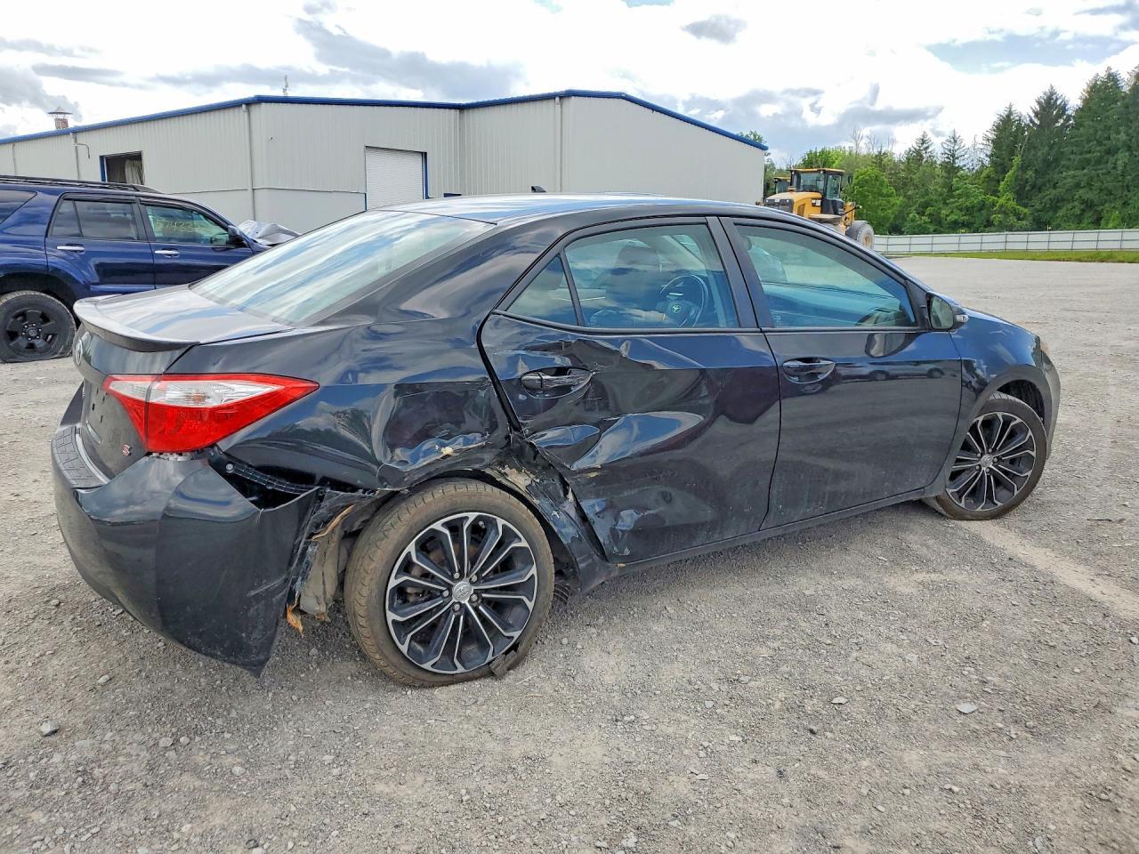 2016 Toyota Corolla - Фото 3