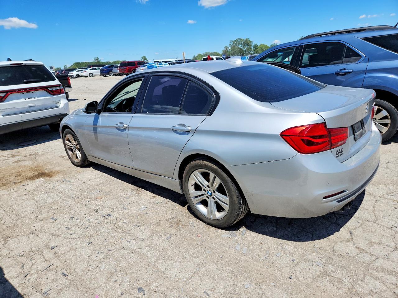 2016 BMW 328 I Sulev - Фото 2