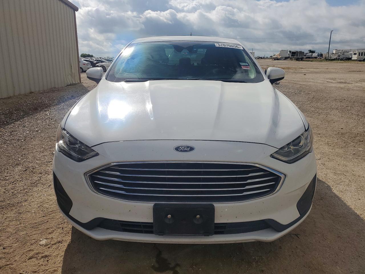 2019 Ford Fusion Se - Фото 5