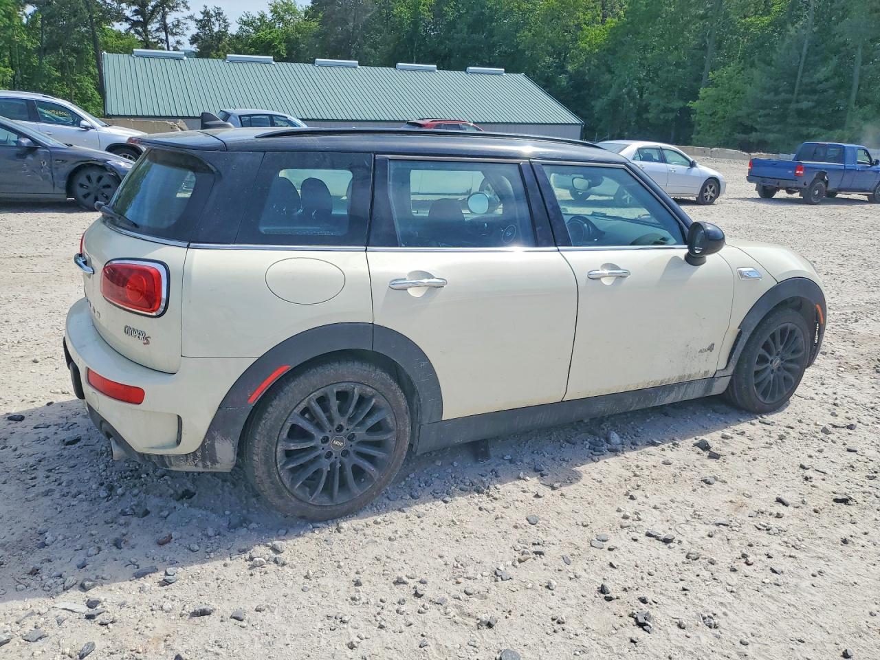 2019 Mini Cooper S Clubman All4 - Image 3