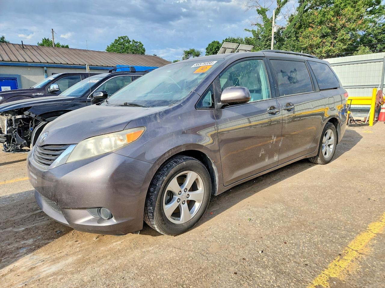 2013 Toyota Sienna Le