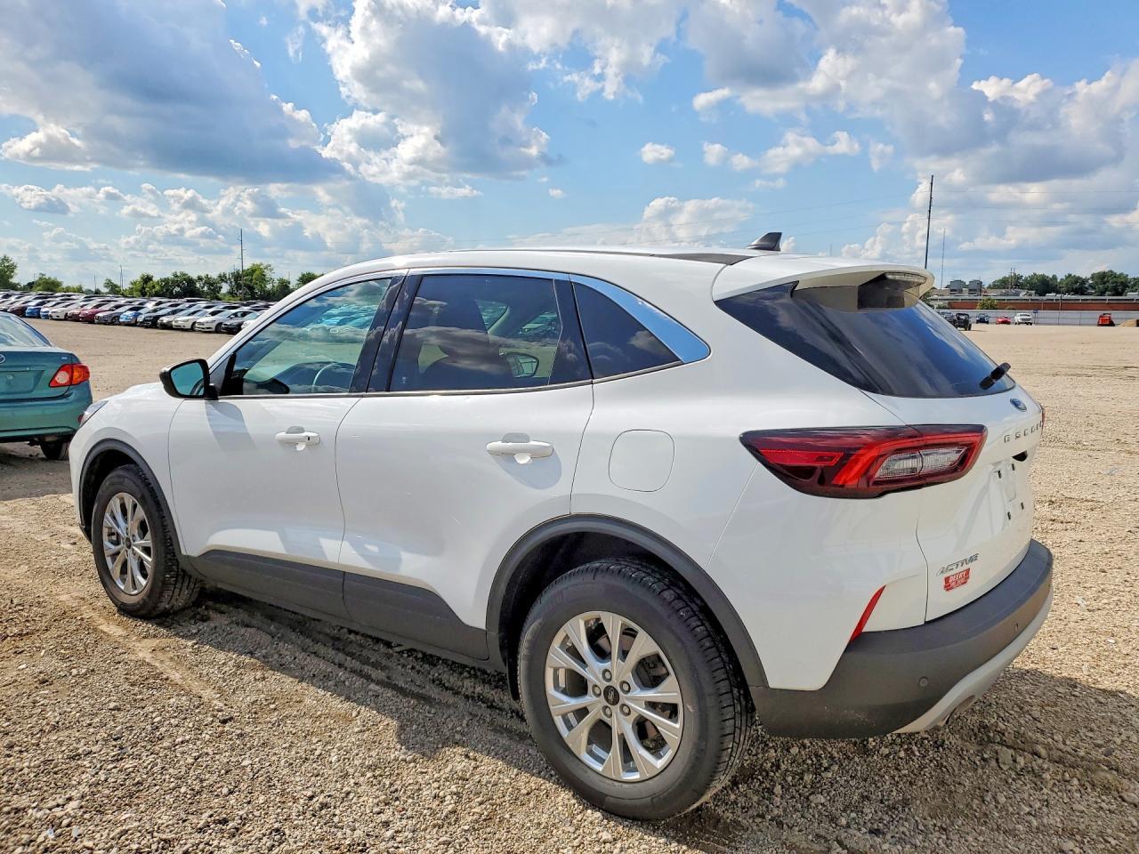 2023 Ford Escape Active - Фото 2