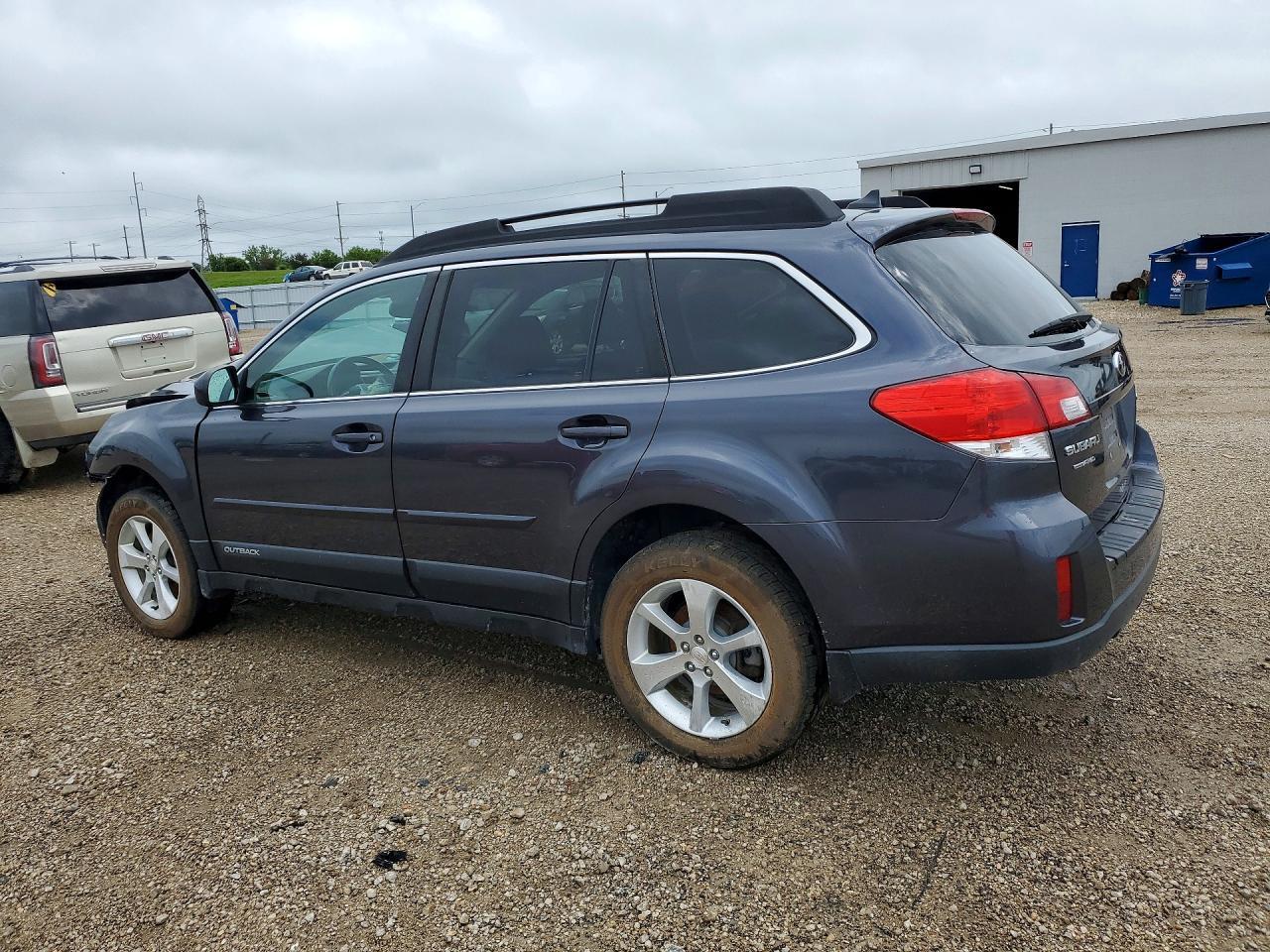 2013 Subaru Outback 3.6R Limited - Фото 2
