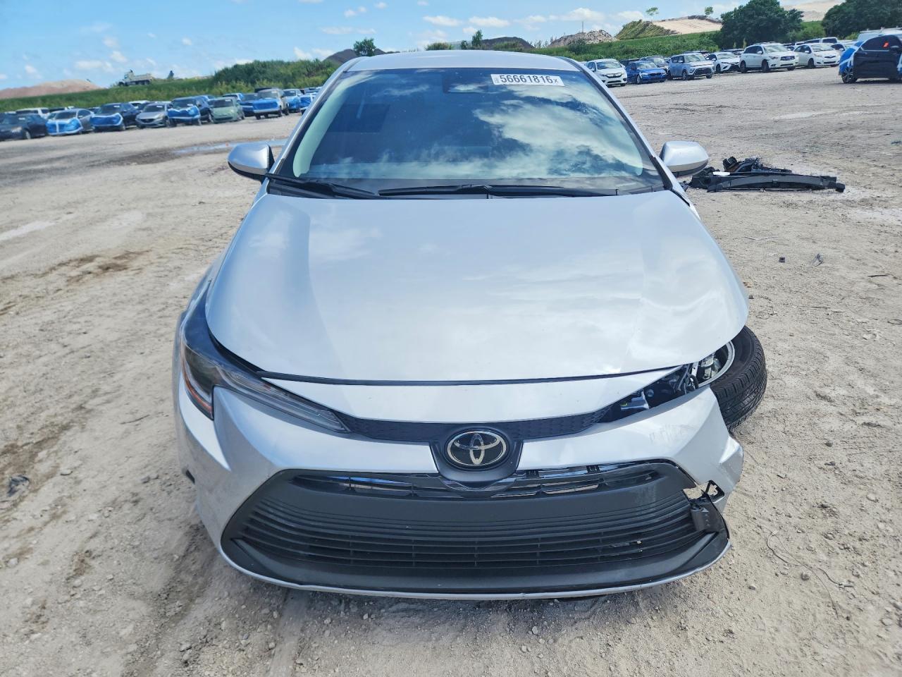 2026 Toyota Corolla Hybrid Le - Image 5