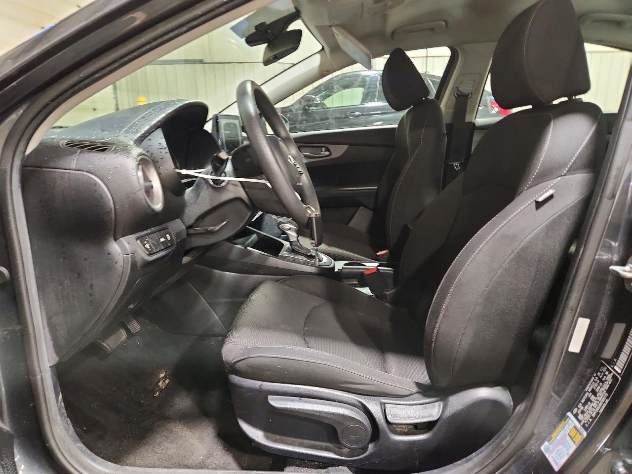 2019 Kia Forte Lxs - Image 7
