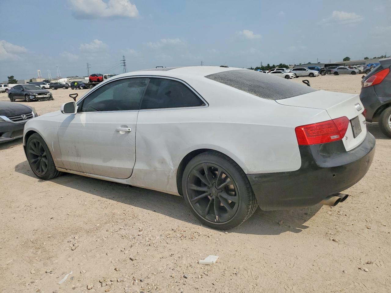 2014 Audi A5 Premium Plus - Фото 2