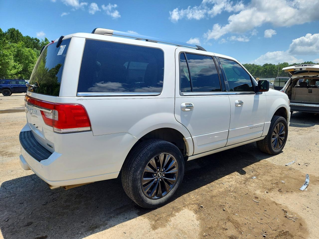 2015 Lincoln Navigator - Фото 3