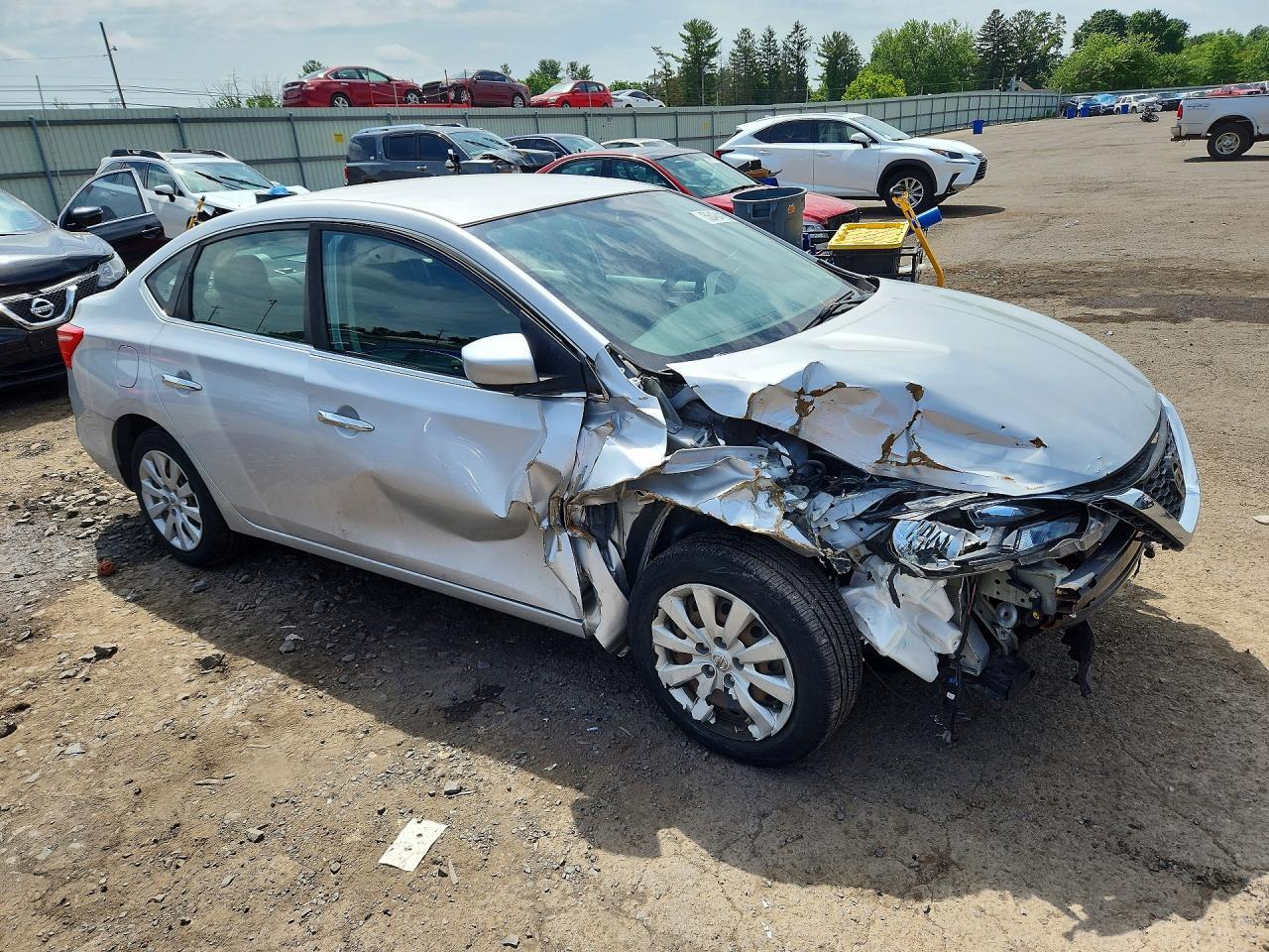 2016 Nissan Sentra S - Image 4