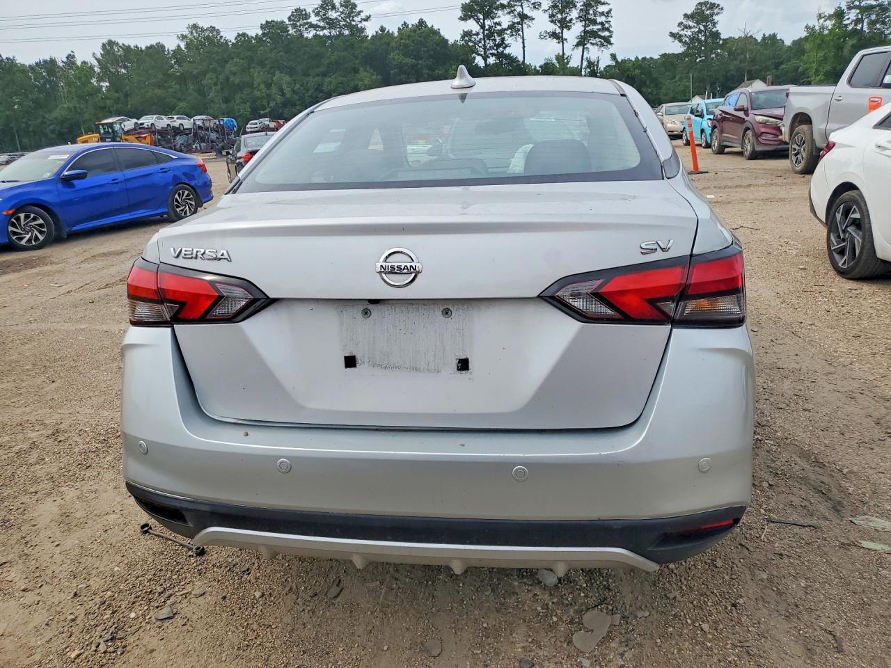 2021 Nissan Versa Sv - Фото 6