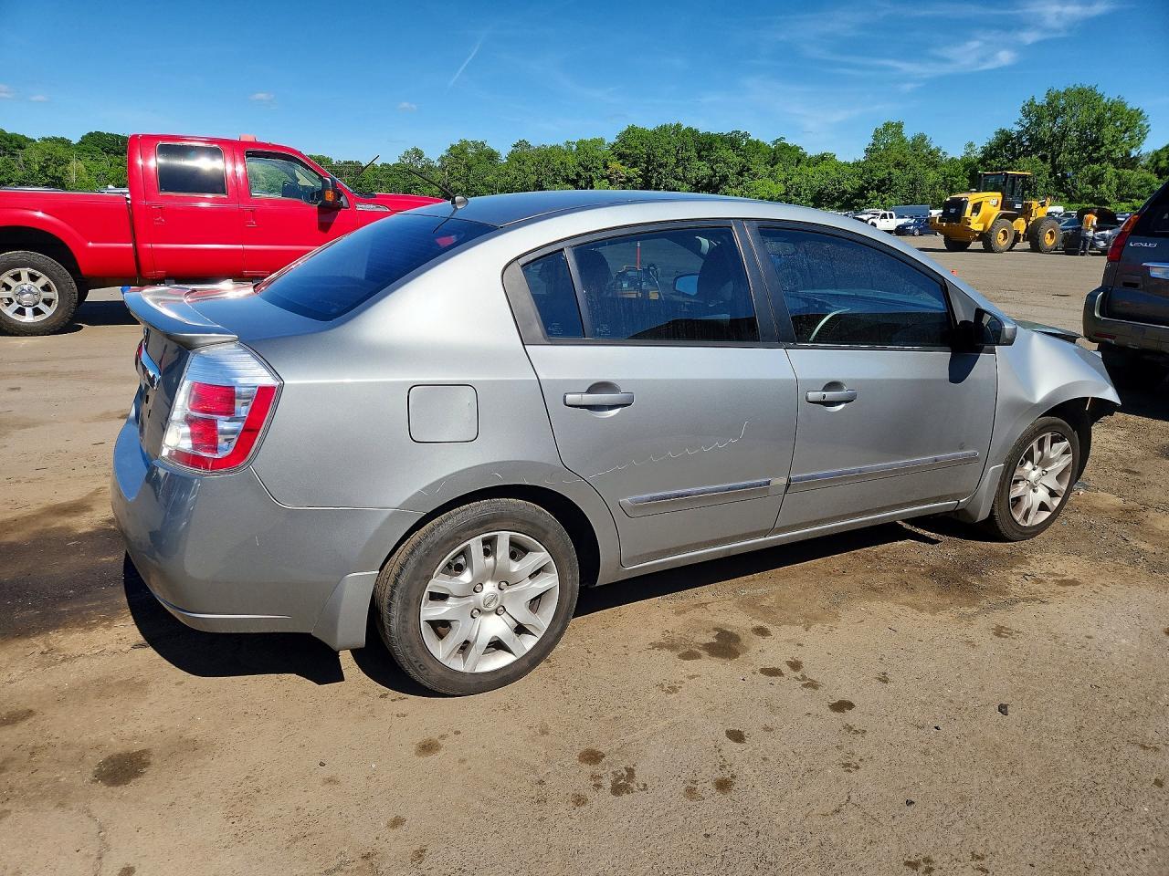 2012 Nissan Sentra 2.0 - Фото 3