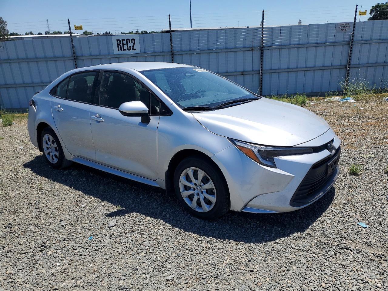 2023 Toyota Corolla Hybrid Le - Фото 4