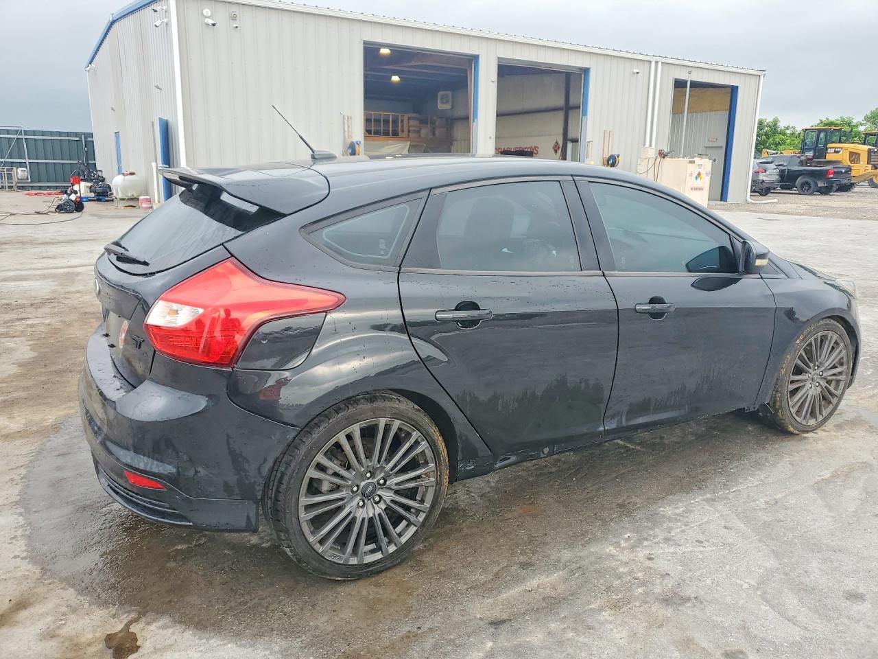 2013 Ford Focus St - Фото 3
