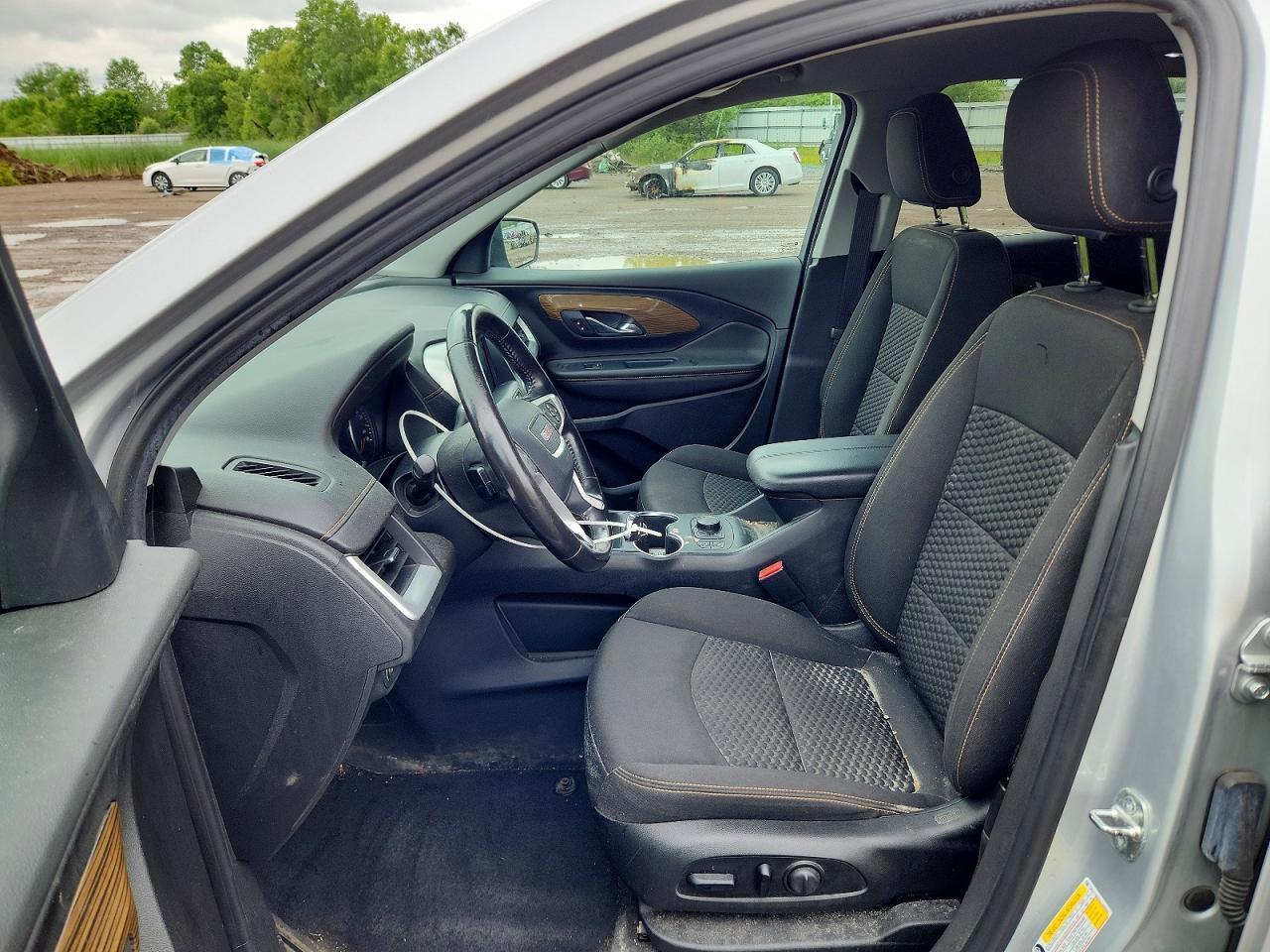 2020 GMC Terrain Sle - Image 7