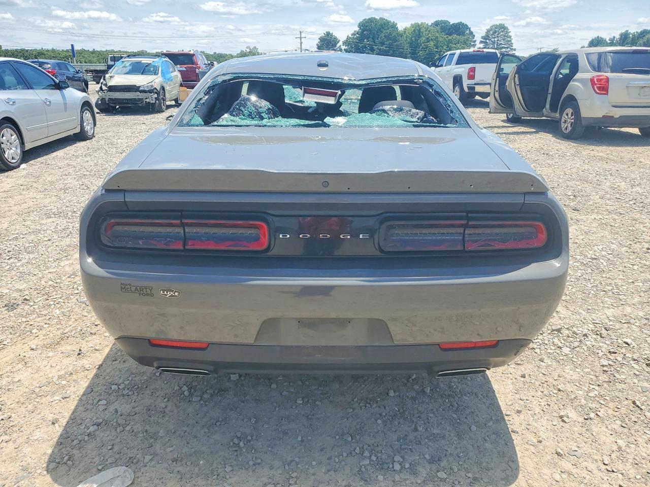 2018 Dodge Challenger Sxt - Image 6