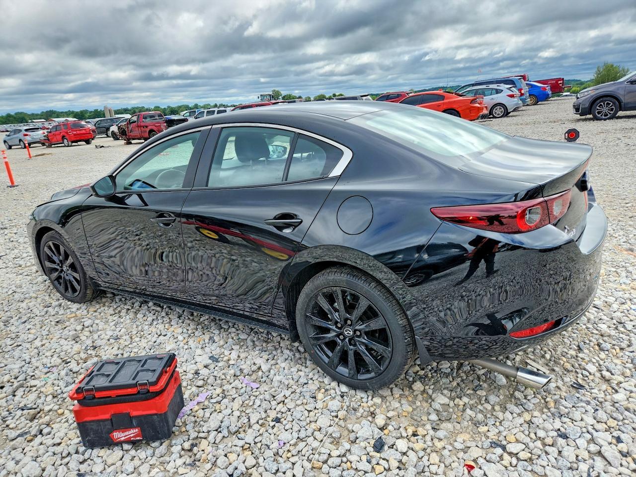 2025 Mazda 3 Select Sport - Image 2