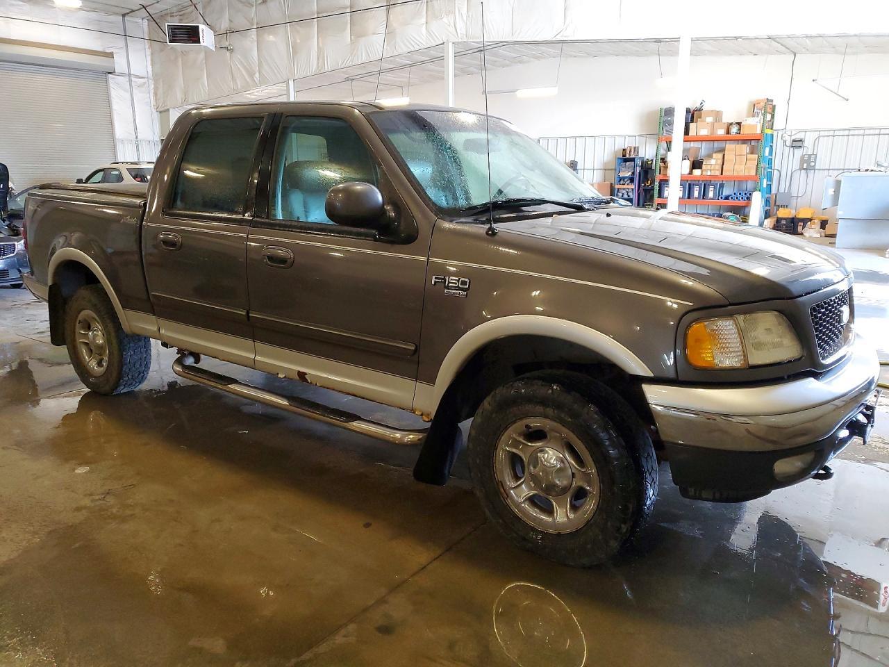 2003 Ford F150 Lariat Supercre - Image 4