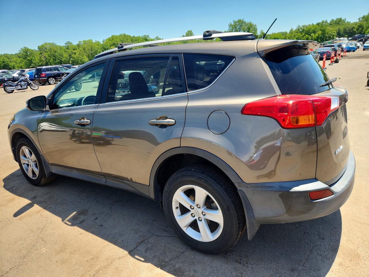 2013 Toyota Rav4 Xle - Фото 2
