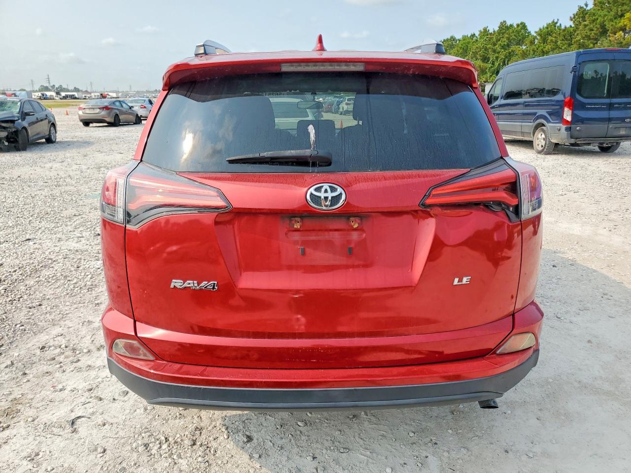 2016 Toyota Rav4 Le - Image 6
