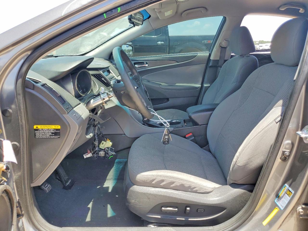 2013 Hyundai Sonata Gls - Image 7