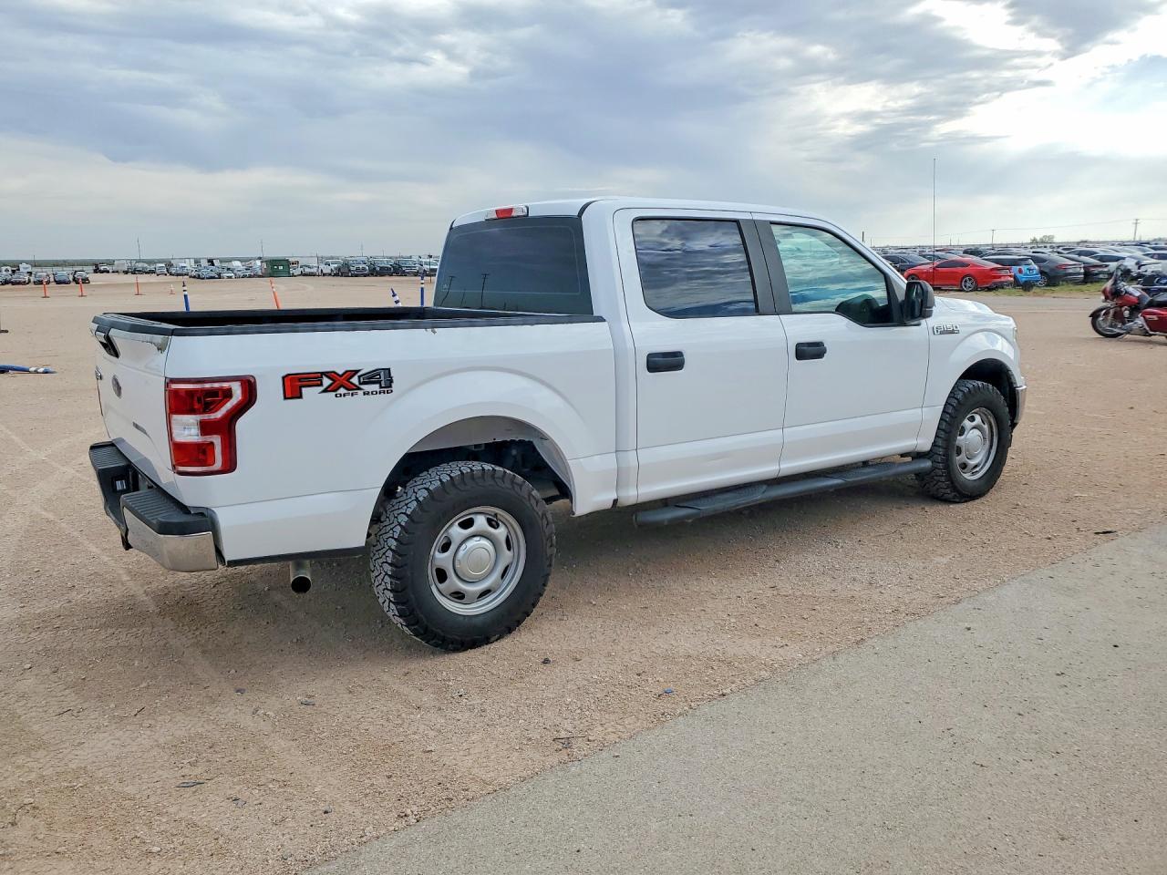2018 Ford F150 Supercrew - Фото 3
