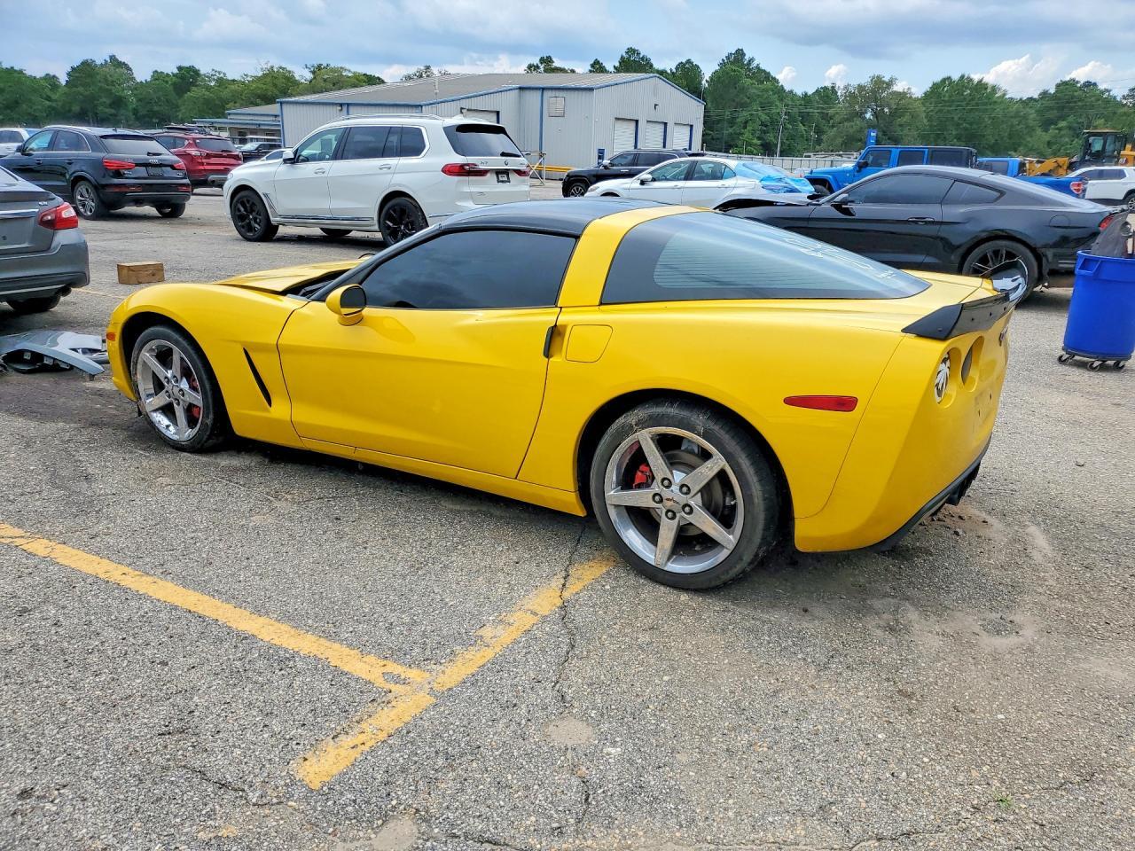 2008 Chevrolet Corvette - Фото 2