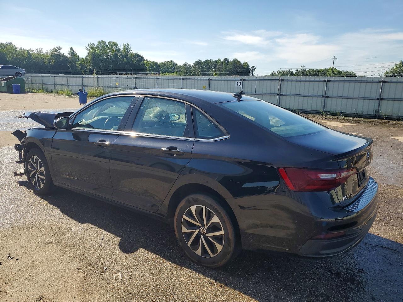 2024 Volkswagen Jetta S - Фото 2