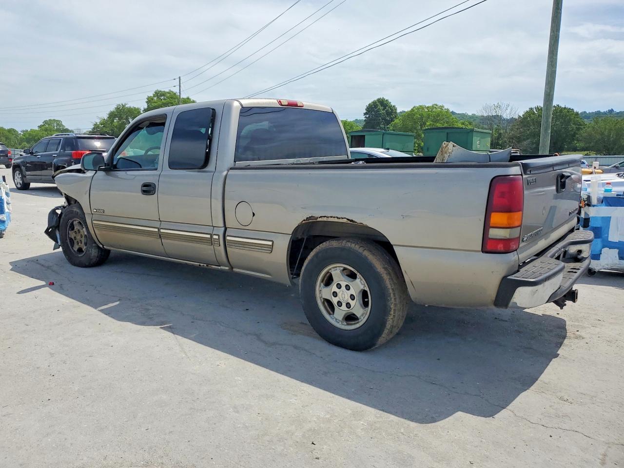 2002 Chevrolet Silverado 1500 - Фото 2