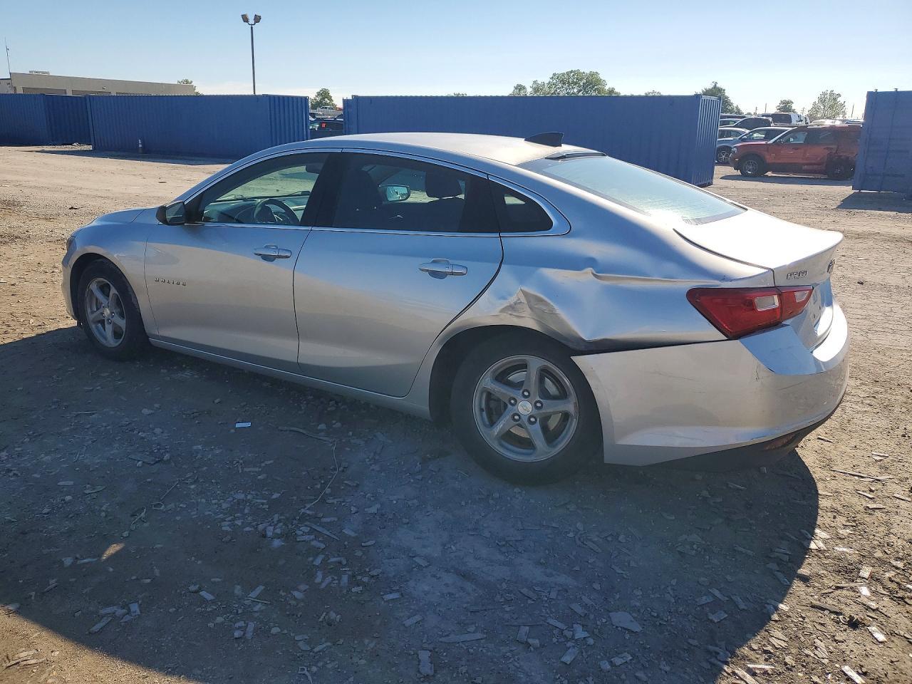 2016 Chevrolet Malibu Ls - Image 2