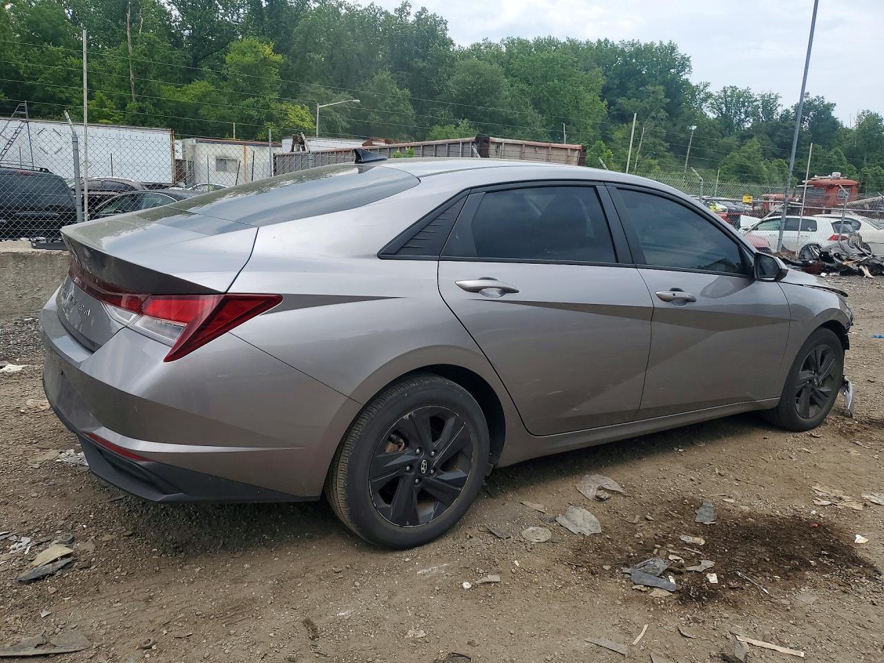 2023 Hyundai Elantra Sel - Фото 3