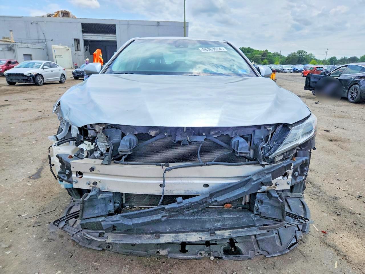 2018 Toyota Camry Le - Фото 5