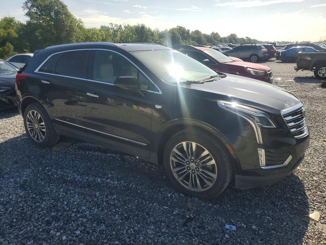 2017 Cadillac Xt5 Premium Luxury - Фото 4
