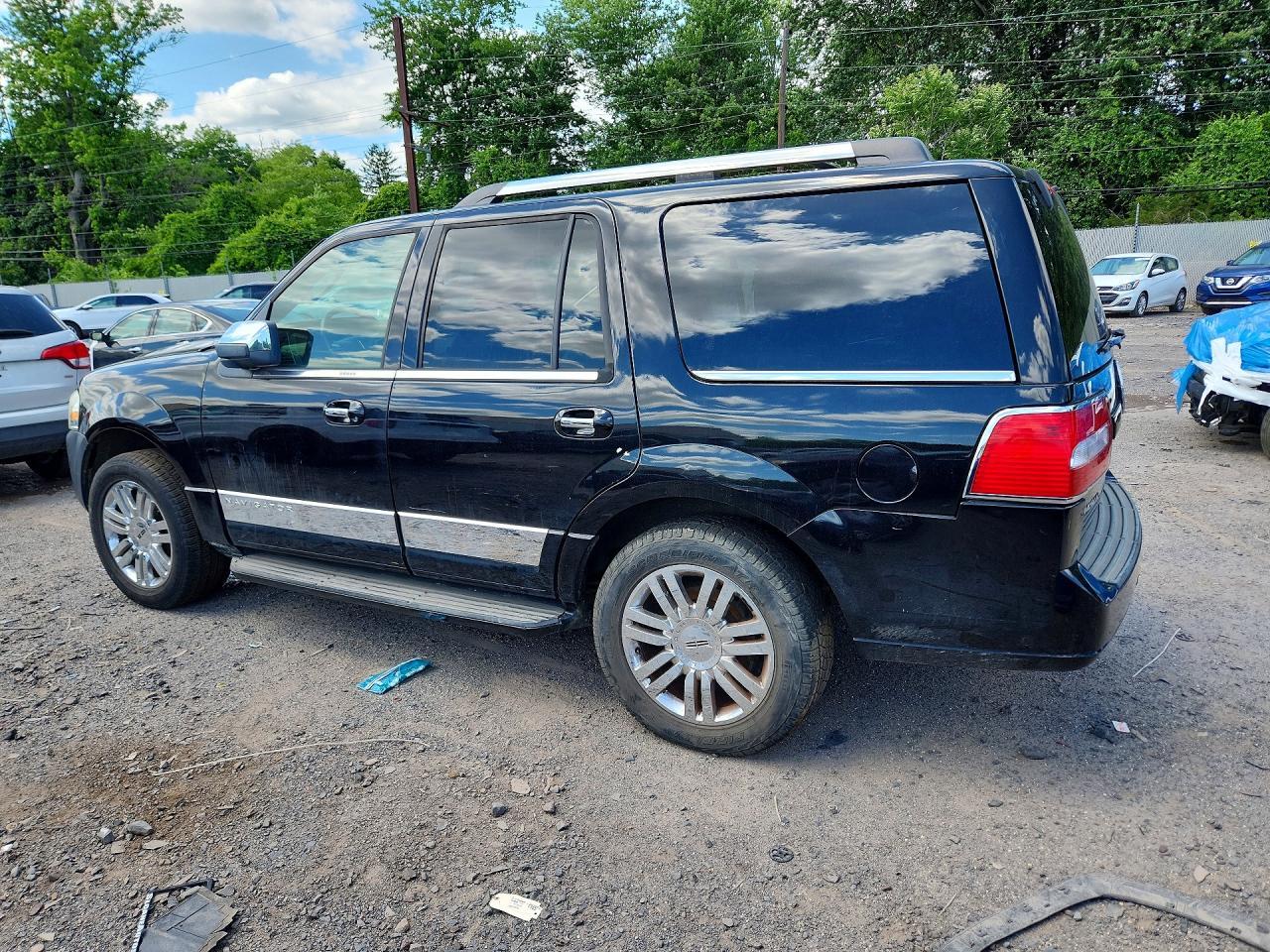 2007 Lincoln Navigator - Фото 2
