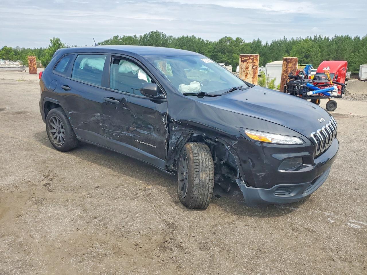 2016 Jeep Cherokee Sport - Image 7