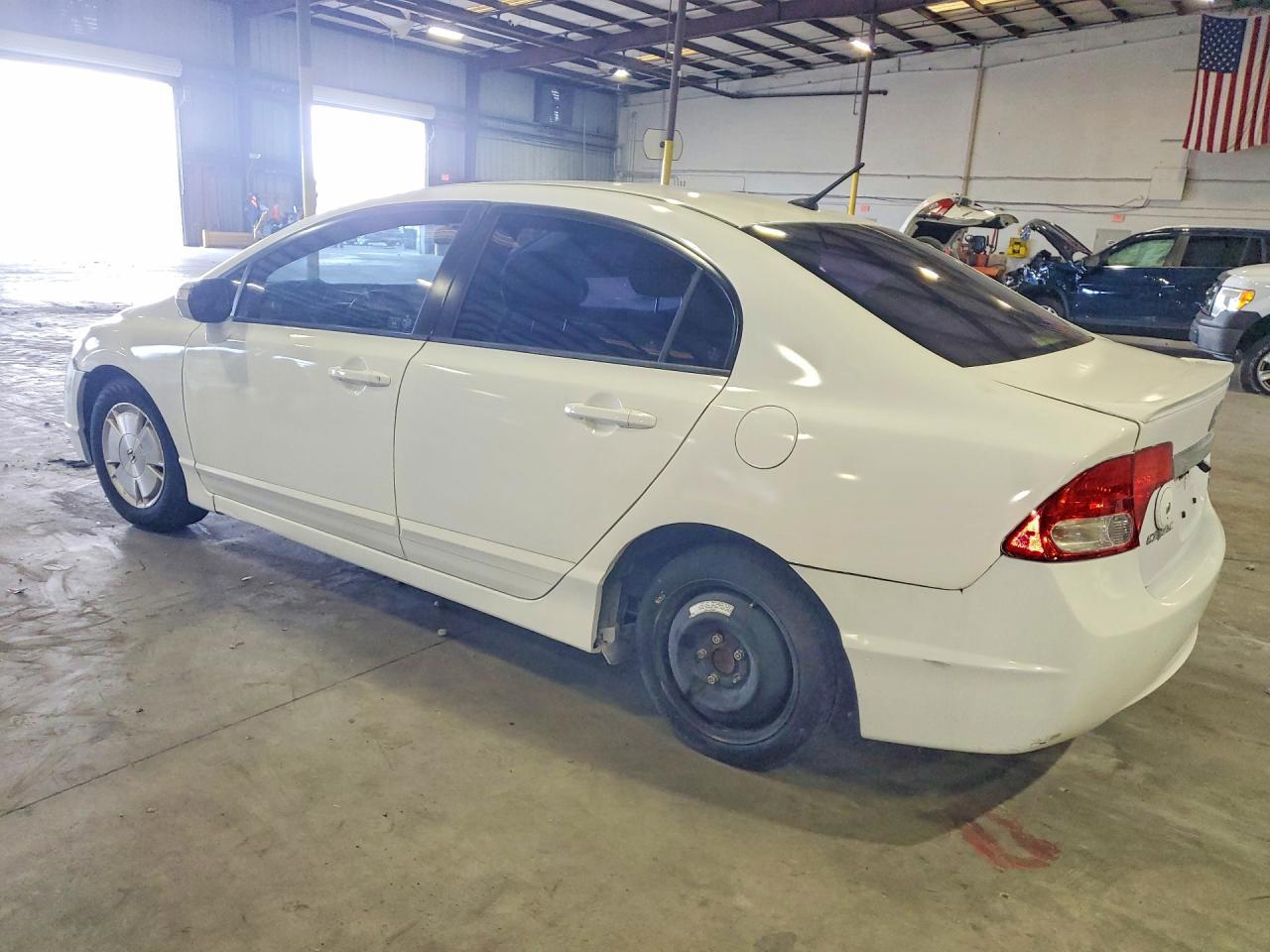2010 Honda Civic Hybrid - Image 2