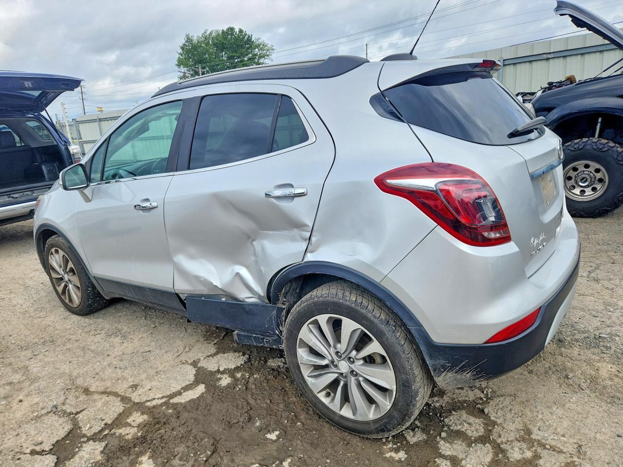 2018 Buick Encore Preferred - Фото 2