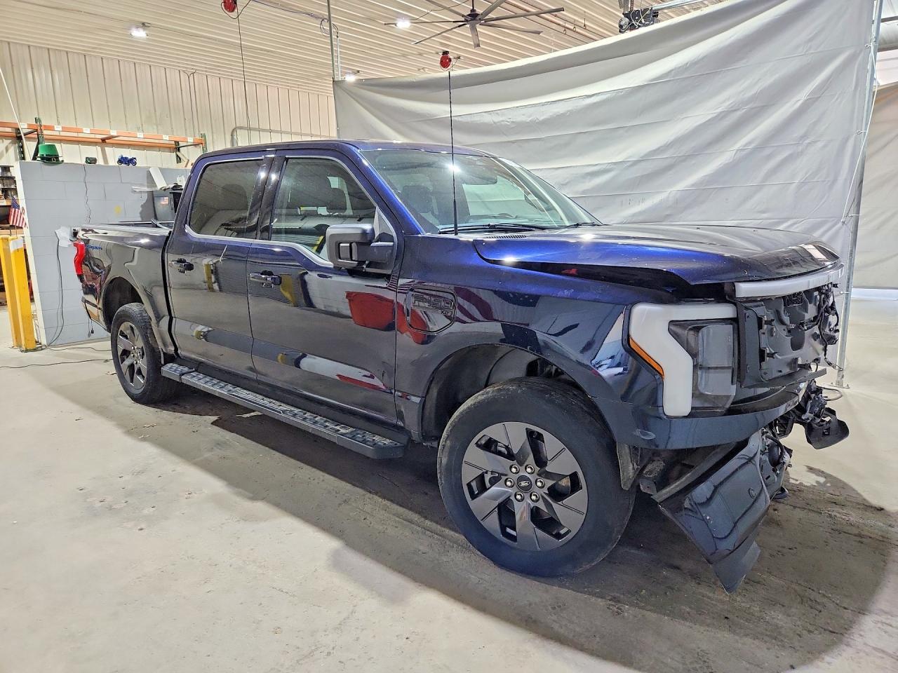 2023 Ford F-150 - Фото 4