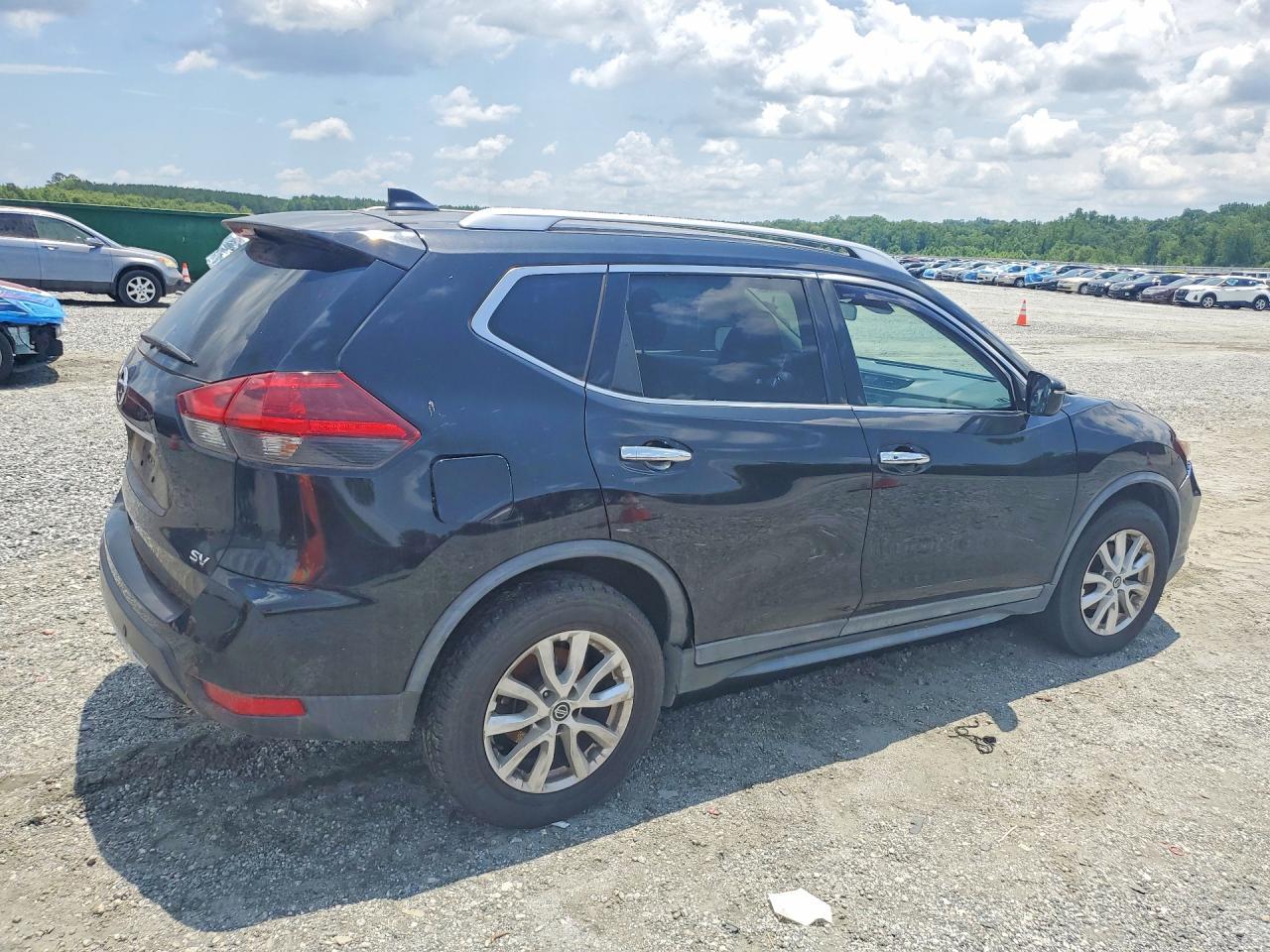 2020 Nissan Rogue Sv - Фото 3